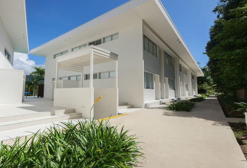 ホテル Pool Resort Port Douglas