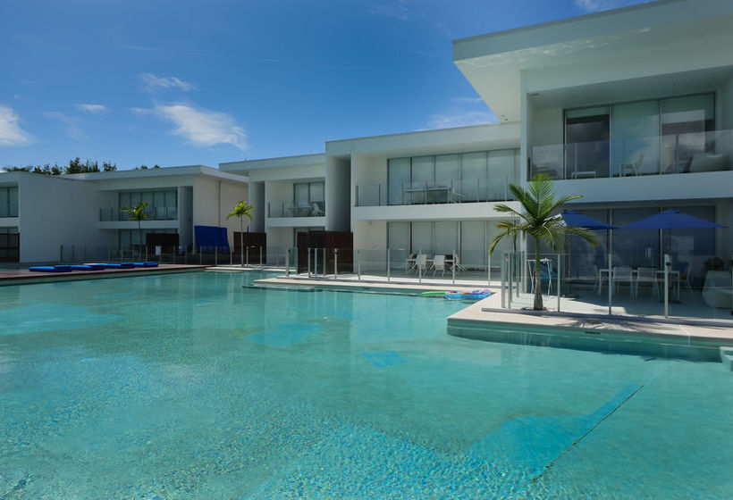 ホテル Pool Resort Port Douglas