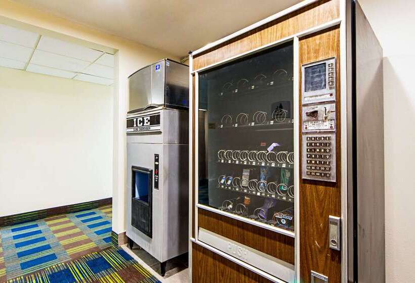 هتل Quality Inn Greenville I30