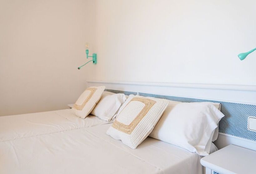 Отель Rosamar Ibiza