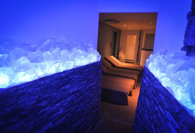 ホテル Royal Astrid