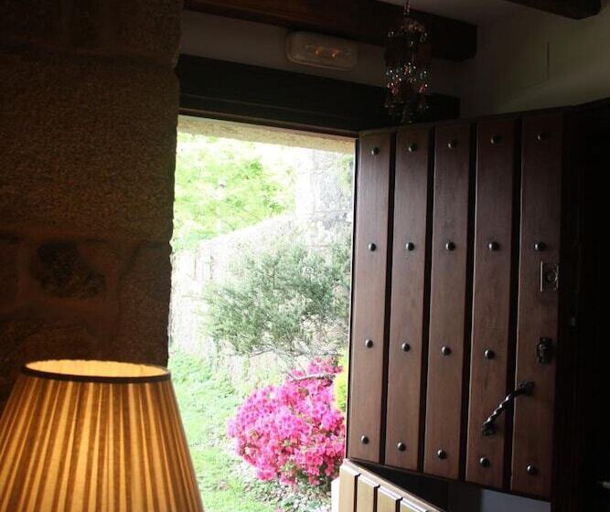 هتل روستایی A Casa Da Meixida