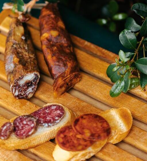 田舎風ホテル La Solana Montañesa