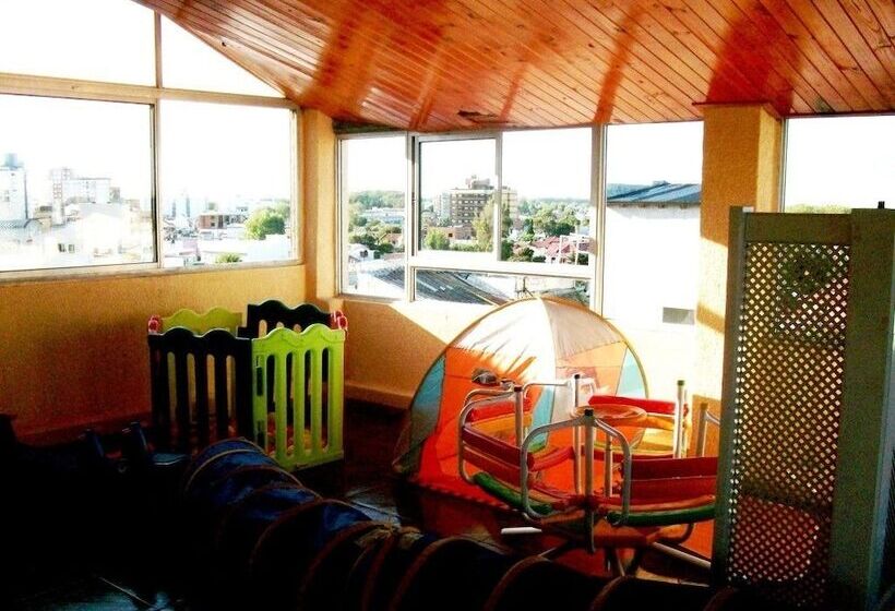 Отель San Remo World