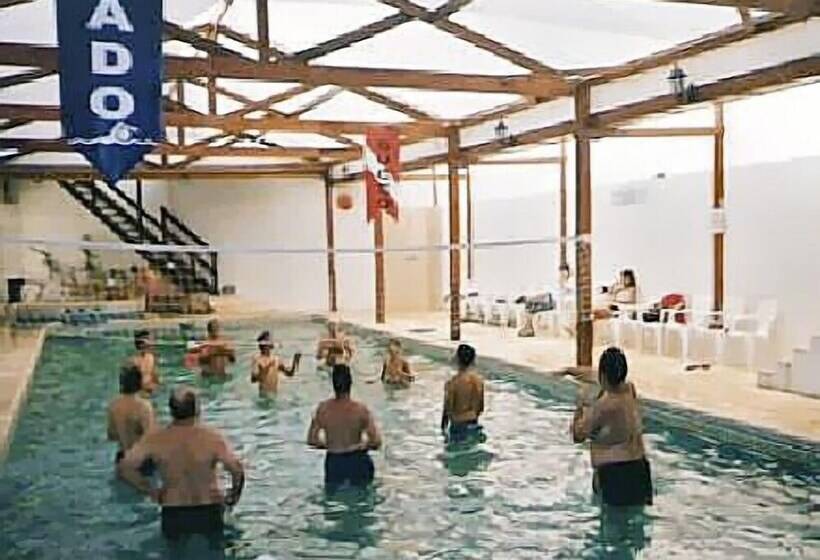 Отель San Remo World