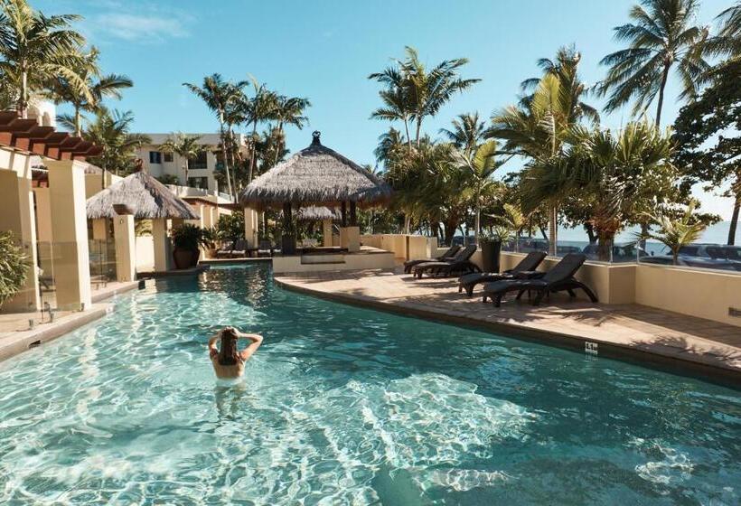 Отель Sea Change Beachfront Apartments