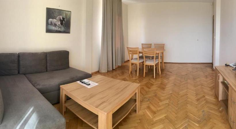 ホテル Sea Park Homes Neshkov