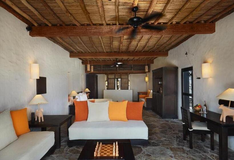 Отель Six Senses Zighy Bay