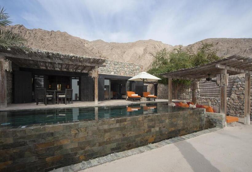 Отель Six Senses Zighy Bay