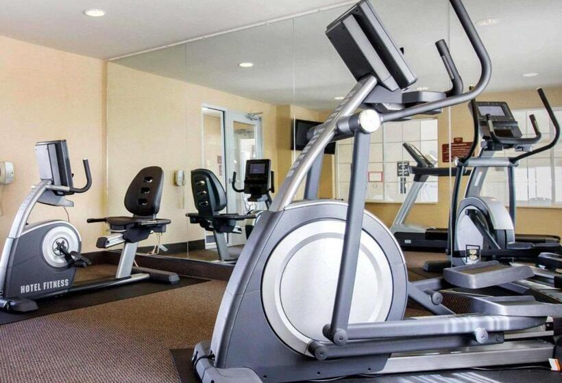 فندق Sleep Inn & Suites