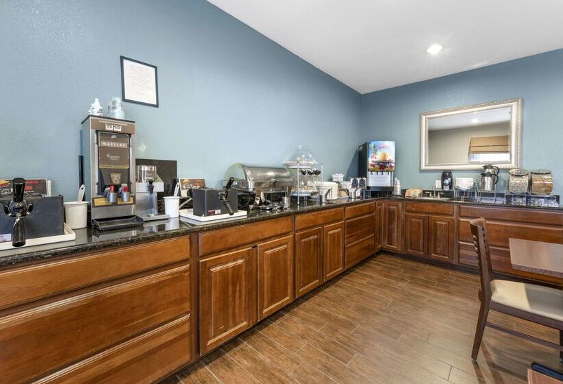 فندق Sleep Inn & Suites Hays I70