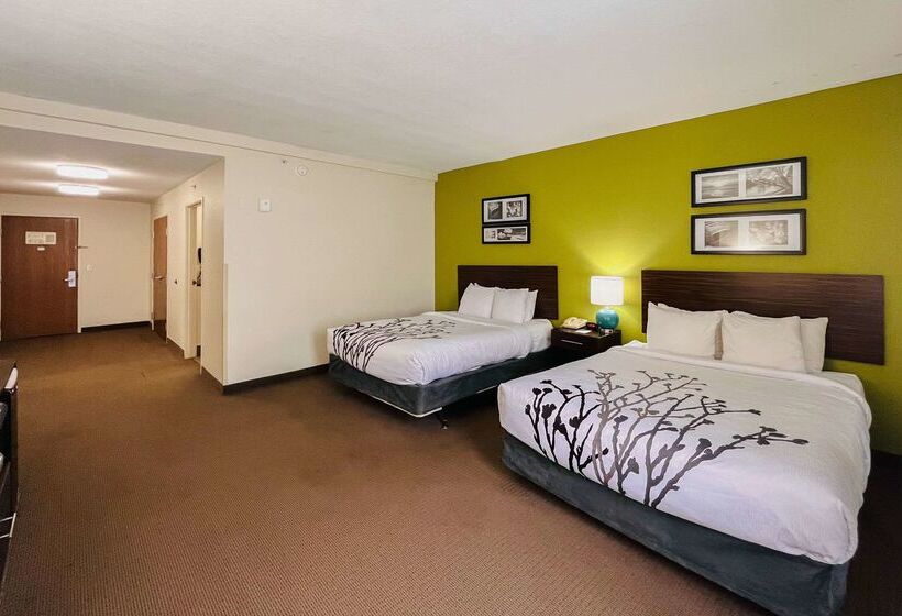 فندق Clarion Pointe Lakeland I 4