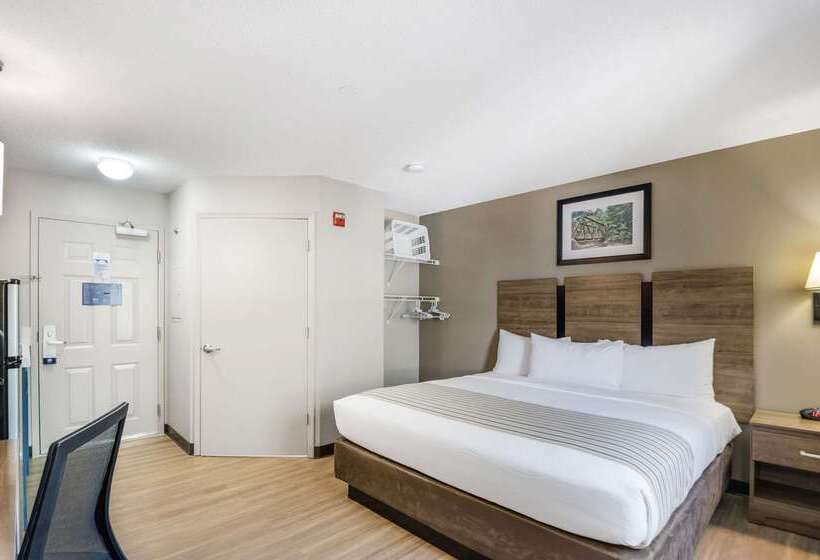 Отель Suburban Studios Sterling Washington Dulles