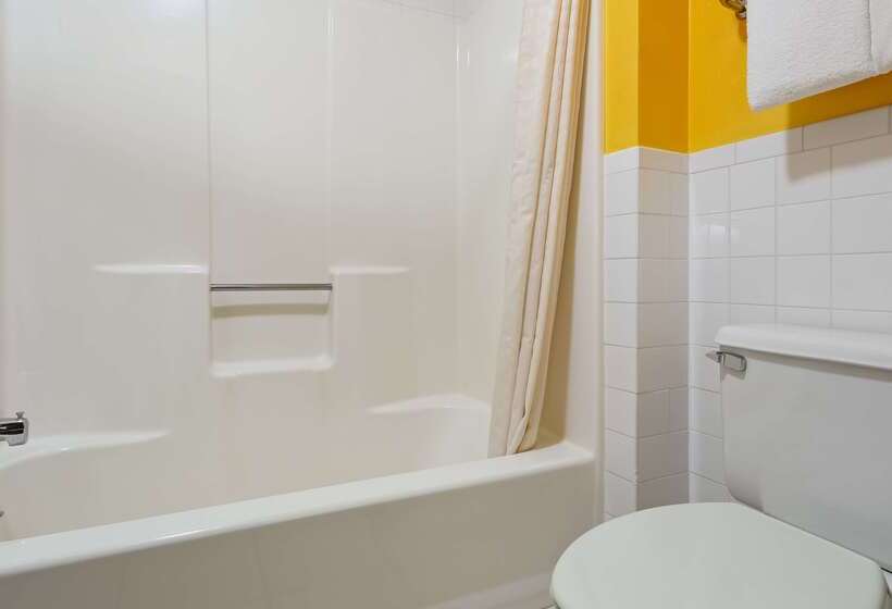 Surestay Hotel By Best Western Greenville