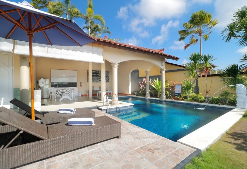 בית מלון כפרי The Beverly Hills Bali A Luxury Villas & Spa