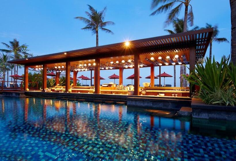 ホテル The St. Regis Bali Resort
