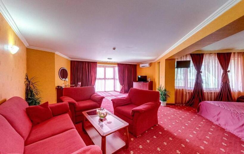 בית מלון כפרי Troyan Plaza