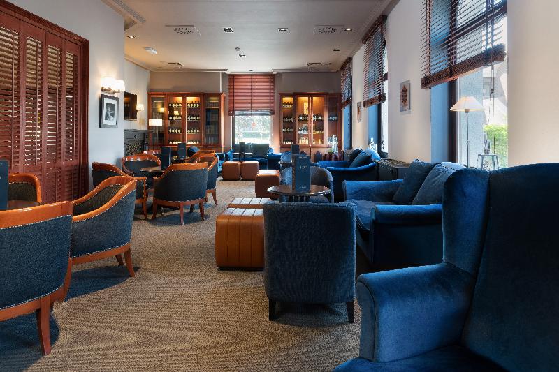 فندق Van Der Valk Waterloo