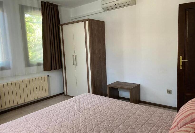 בית מלון כפרי Villas Sozopol