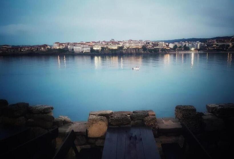 בית מלון כפרי Villas Sozopol