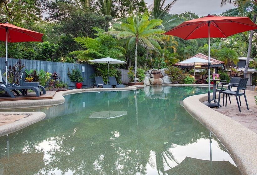 Lychee Tree Holiday Apartments