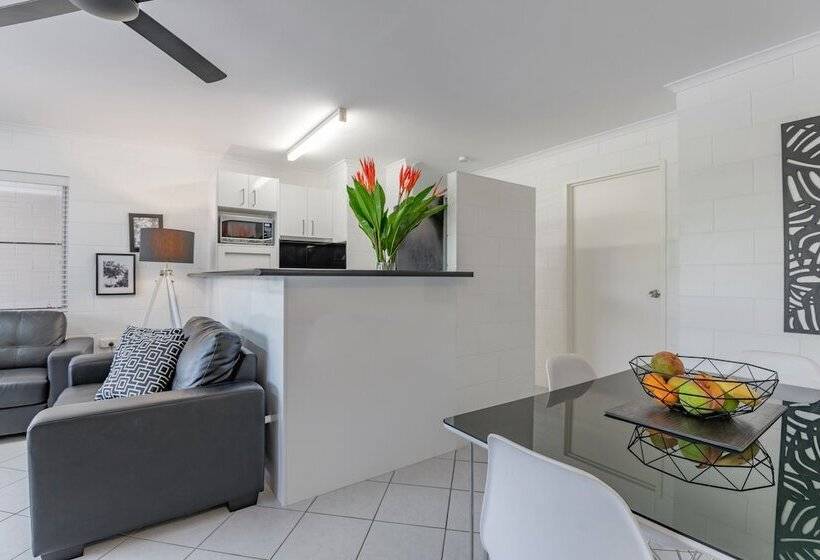 Lychee Tree Holiday Apartments