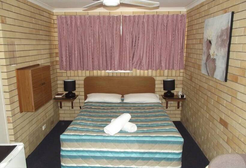 汽车旅馆  Bridge Street Motor Inn