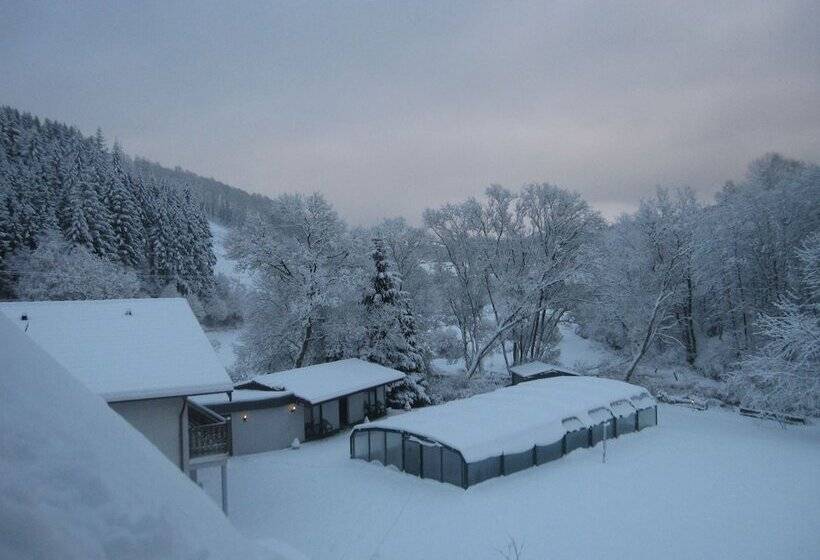 מוטל Val De L Our