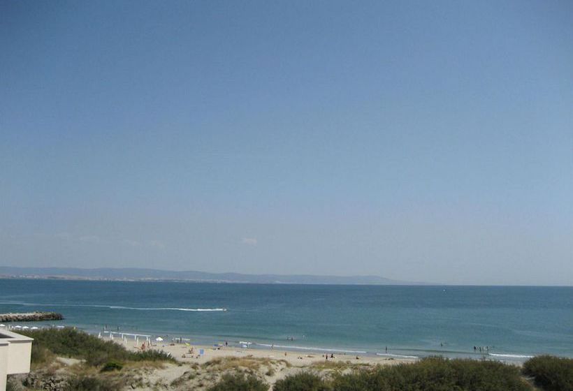Pomorie Bay Apartments & Spa