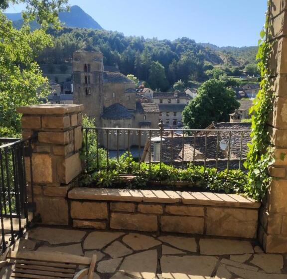 Rural El Mirador De Los Pirineos