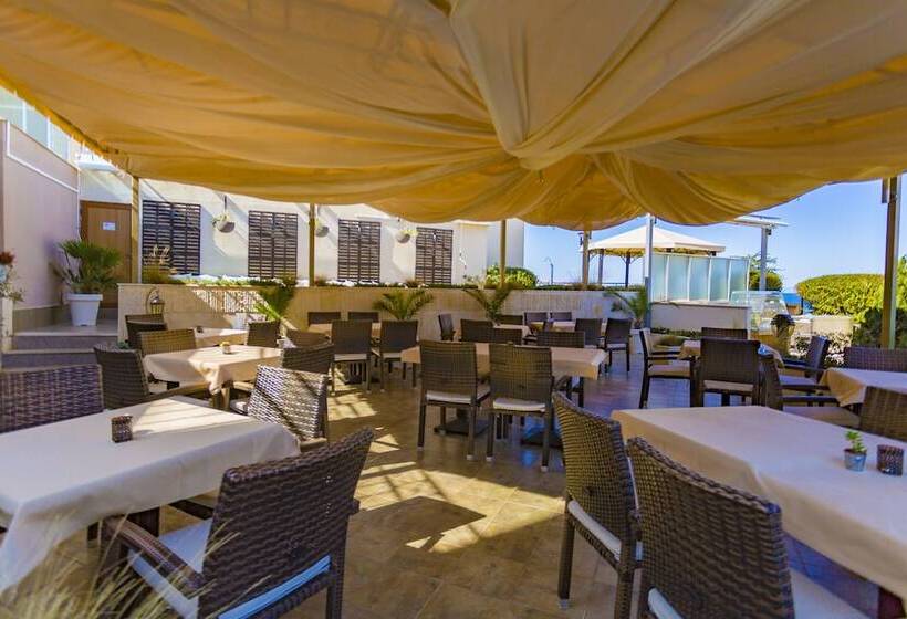 Selena Beach Family Hotel   All Inclusive Light