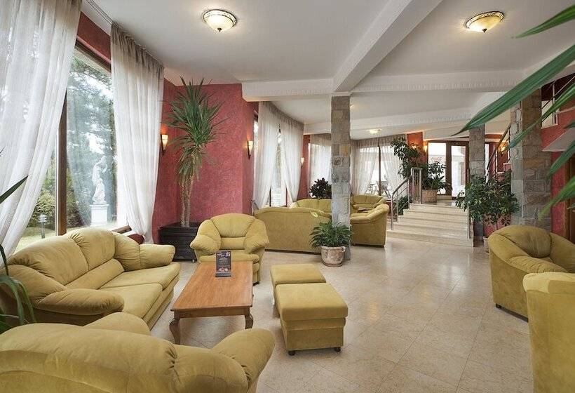 Spa Club Bor Hotel & Wellness