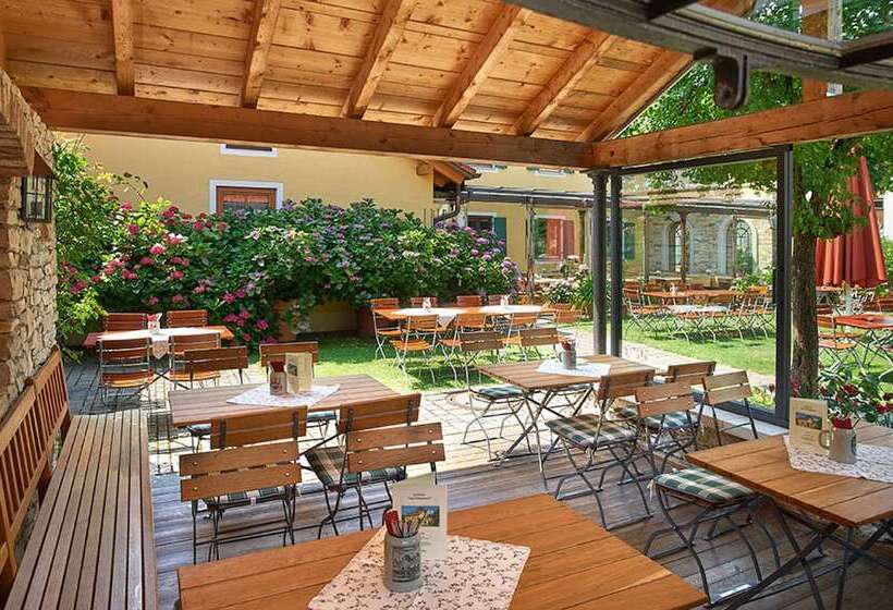 Общежитие Gasthaus Zum Himmelreich