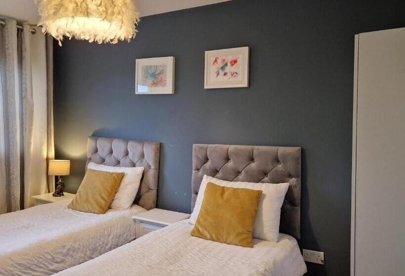 Citystay Albert Apartments In Hendon Nw4