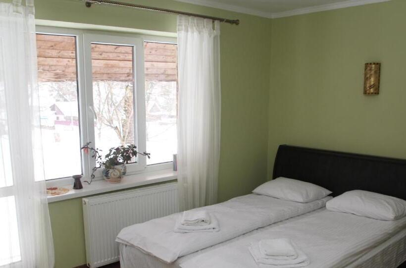 Bed and Breakfast гостьовий дім тая