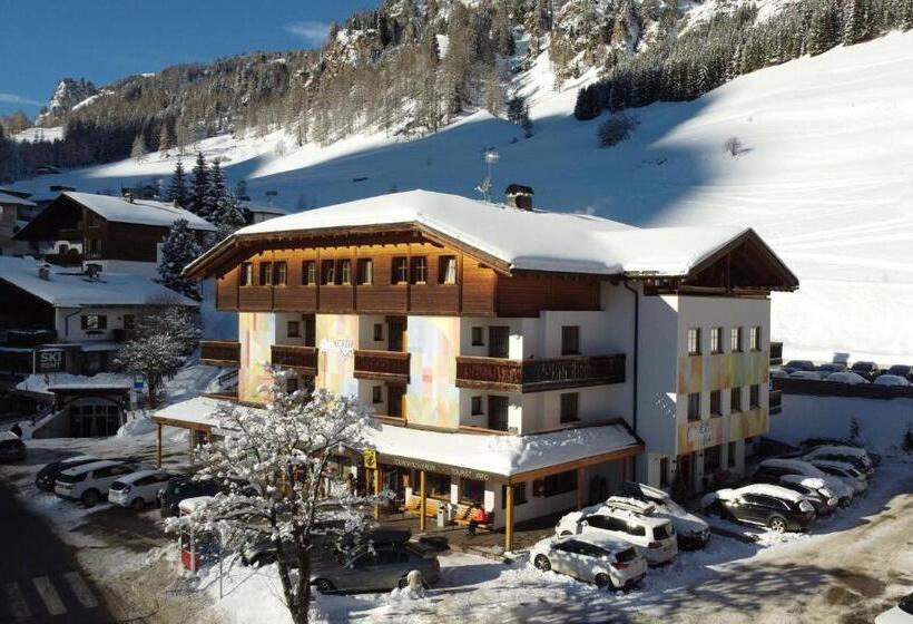 住宿加早餐 Crëp Sella