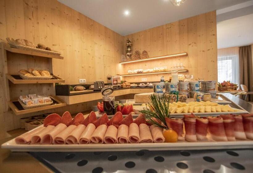 ベッドアンドブレックファースト Crëp Sella