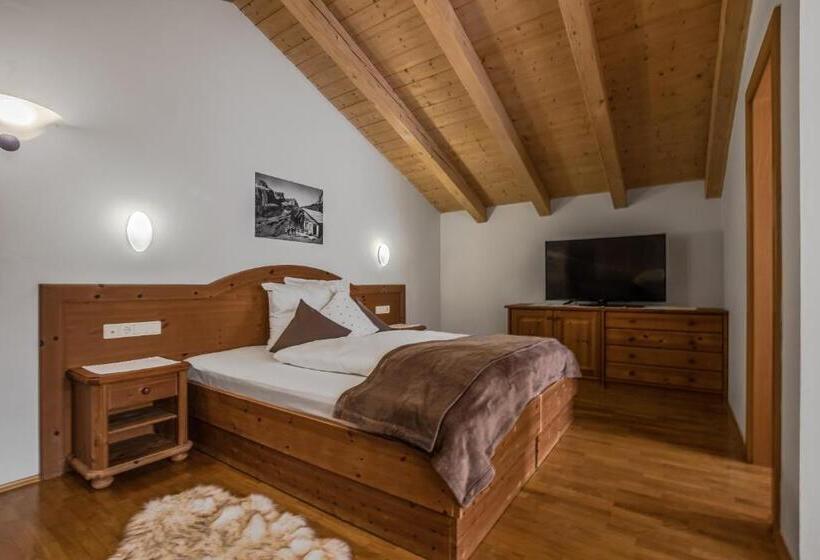 ベッドアンドブレックファースト Crëp Sella