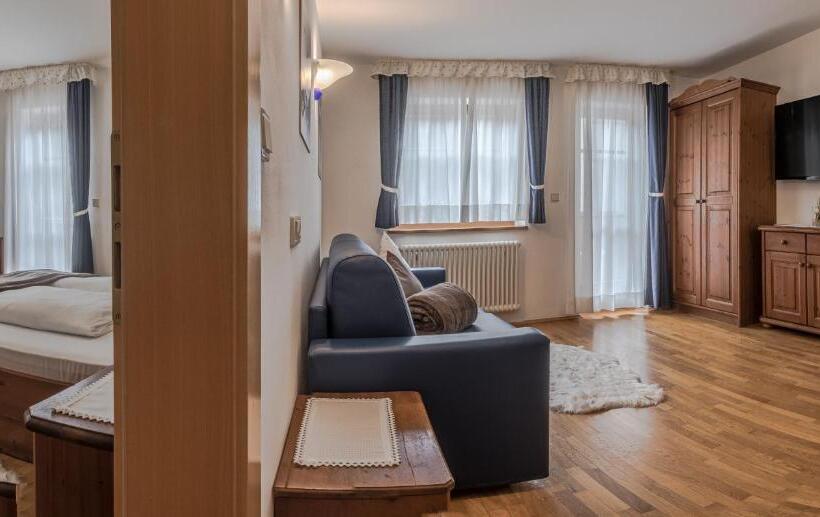 ベッドアンドブレックファースト Crëp Sella