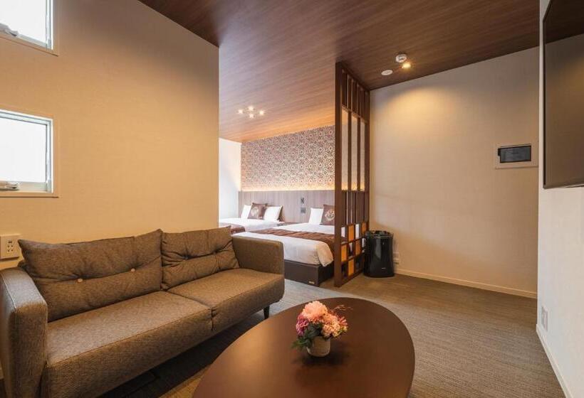 Grand Base Nagasaki Chukagai