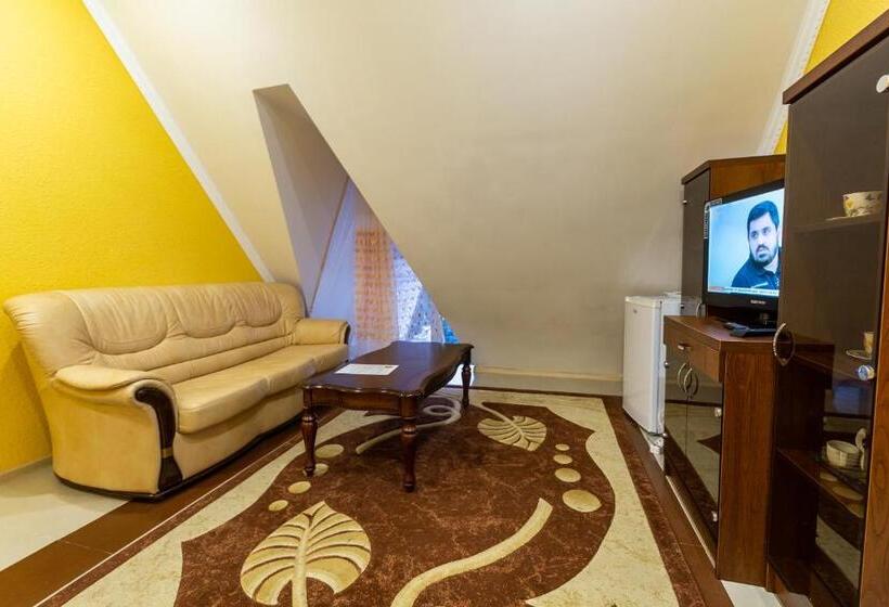 هتل гранд алексік