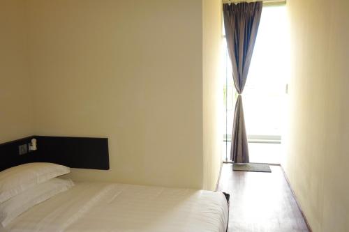 בית מלון כפרי Ae Semporna Guesthouse