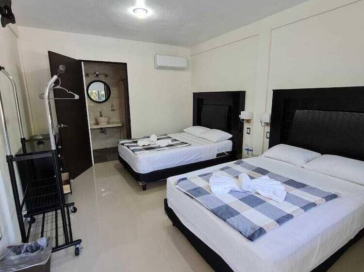 בית מלון כפרי Aruma Luxury Suites Mahahual