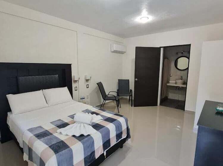 בית מלון כפרי Aruma Luxury Suites Mahahual