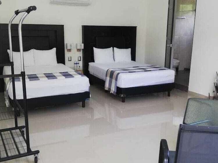 בית מלון כפרי Aruma Luxury Suites Mahahual