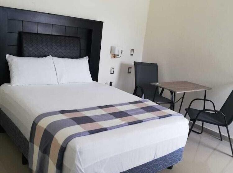 בית מלון כפרי Aruma Luxury Suites Mahahual