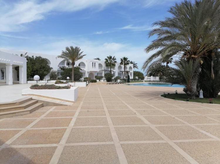 هتل Bougainvillier Djerba