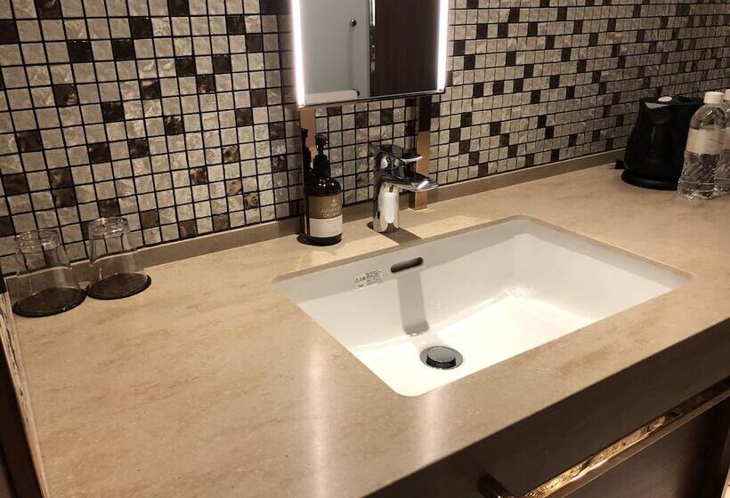 Candeo Hotels Kyoto Karasuma Rokkaku