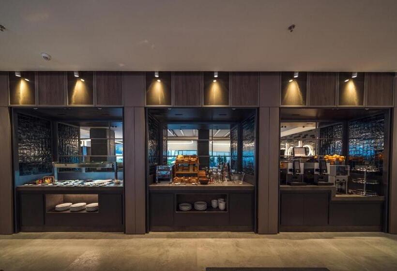 호텔 Catalonia Gran Vía Bilbao