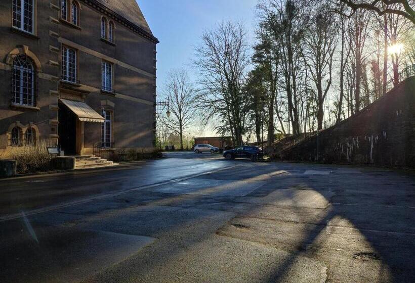 فندق ô Château